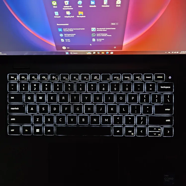 Dell Latitude 7420 Laptop - i7, 32GB RAM, 1TB SSD, Win11Pro image indicator(4)