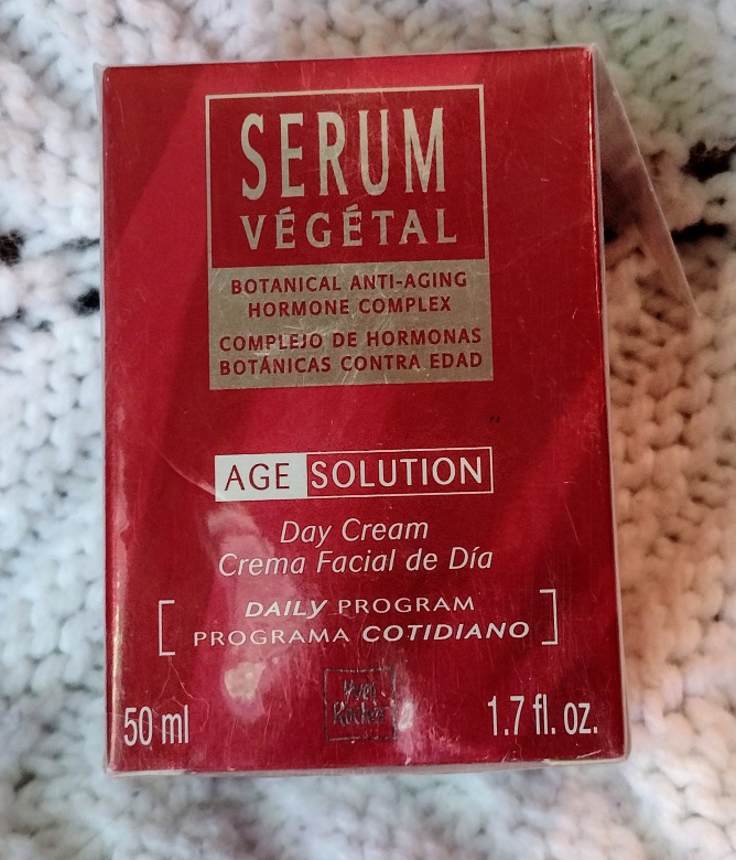 Yves Rocher Serum Vegetal Age Solution Day Cream Sealed 50mL