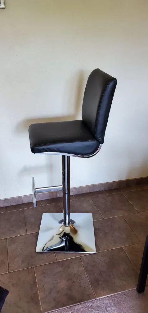 Black Adjustable Height Bar Stool image indicator(2)