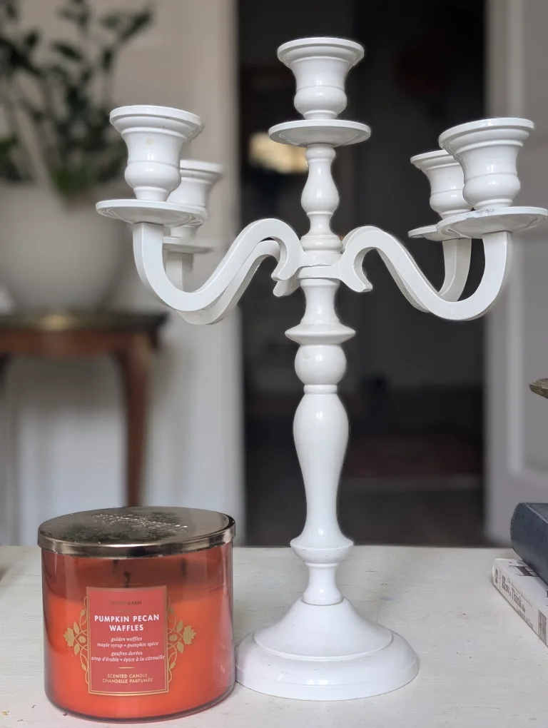 Beautiful White Candelabra image indicator(3)