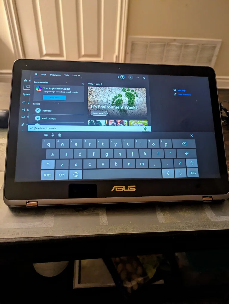 Asus zenbook flip UX360u i5 7th gen 13.3 inch image indicator(4)