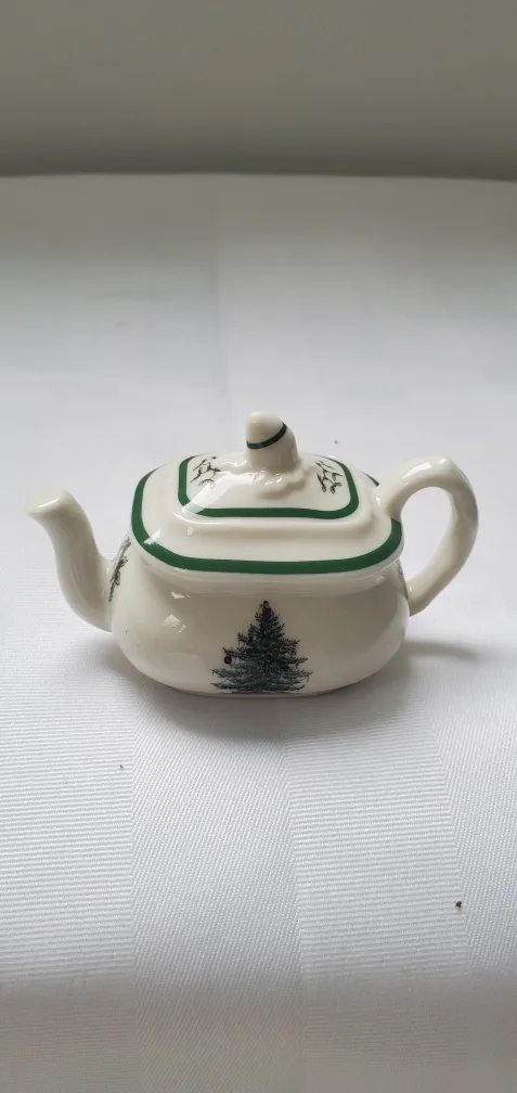 Spode Christmas Tree miniature 1.5" teapot thumbnail