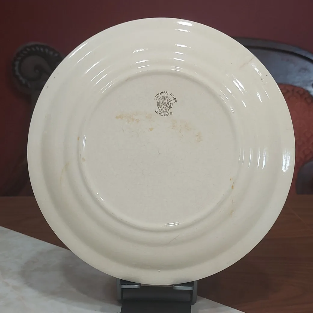 trade or $3! 🛍 rose pattern plates image indicator(3)