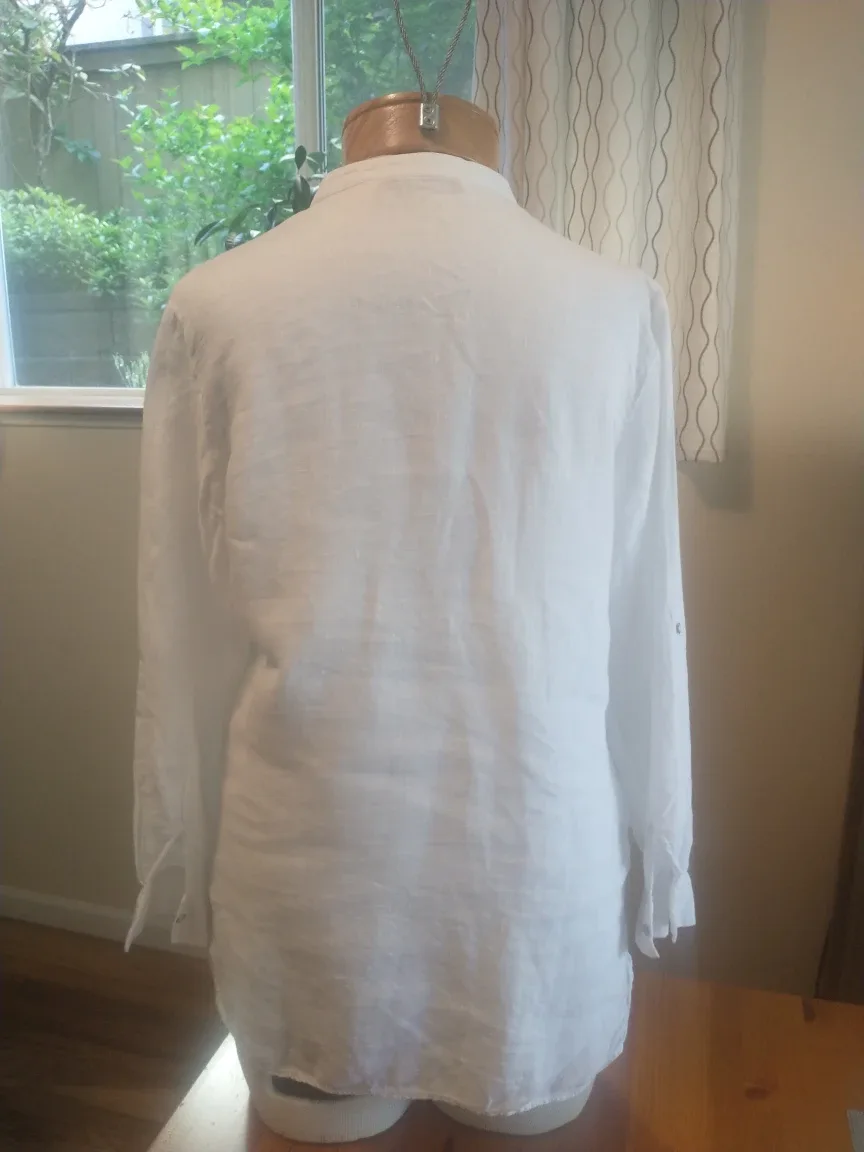 Zara White Linen Button-Up Shirt - oversized XS image indicator(2)