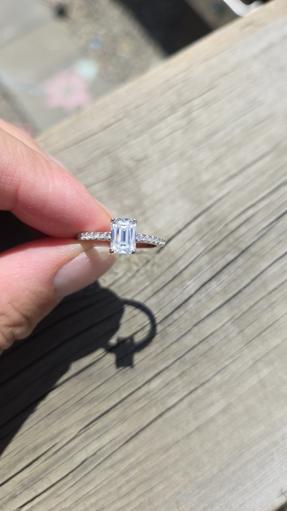 1 carat Moissanite Ring With Certificate