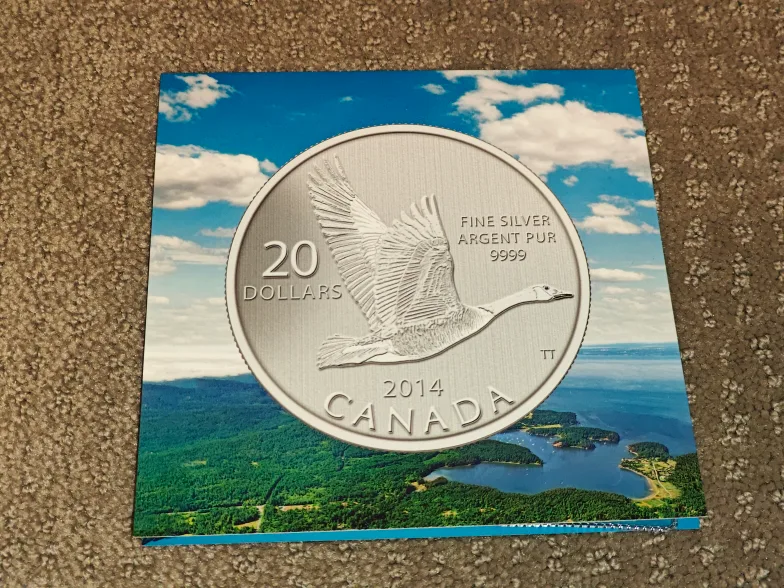Canada 2014 RCM $20 Fine Silver Coin - Canada Goose thumbnail
