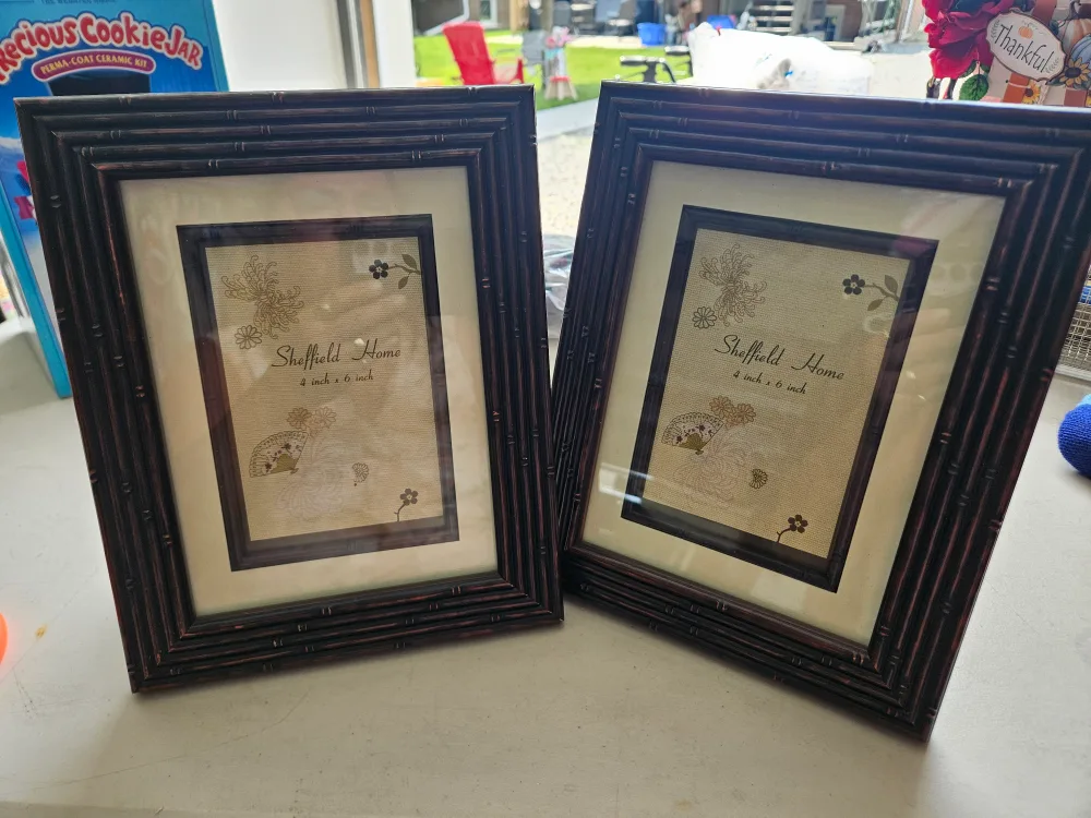 Sheffield Home 4x6 Picture Frames (Set of 2) thumbnail