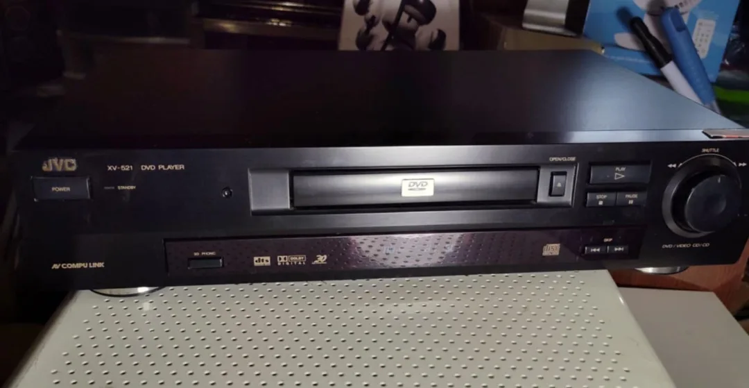 JVC  DVD Player with Remote thumbnail