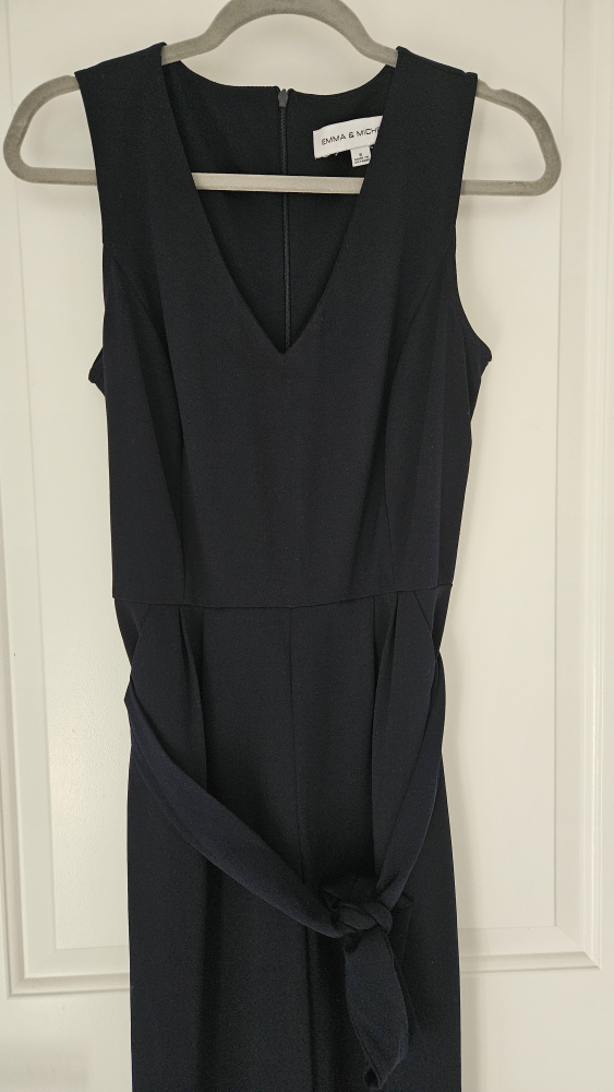 NEGOTIABLE - EMMA & MICHELE Navy Blue Jumpsuit - Size 6 - photo 2