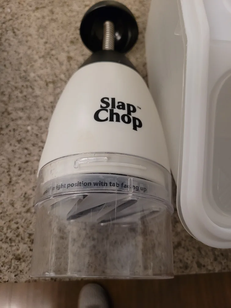 Kitchen Essentials Sets  and garbage bin 13 pieces image indicator(3)