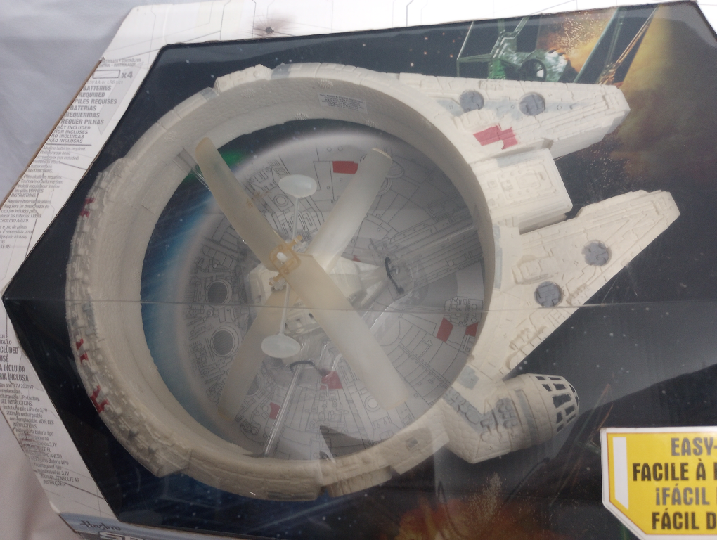Star Wars Millennium Falcon Remote Control Ship - photo 2