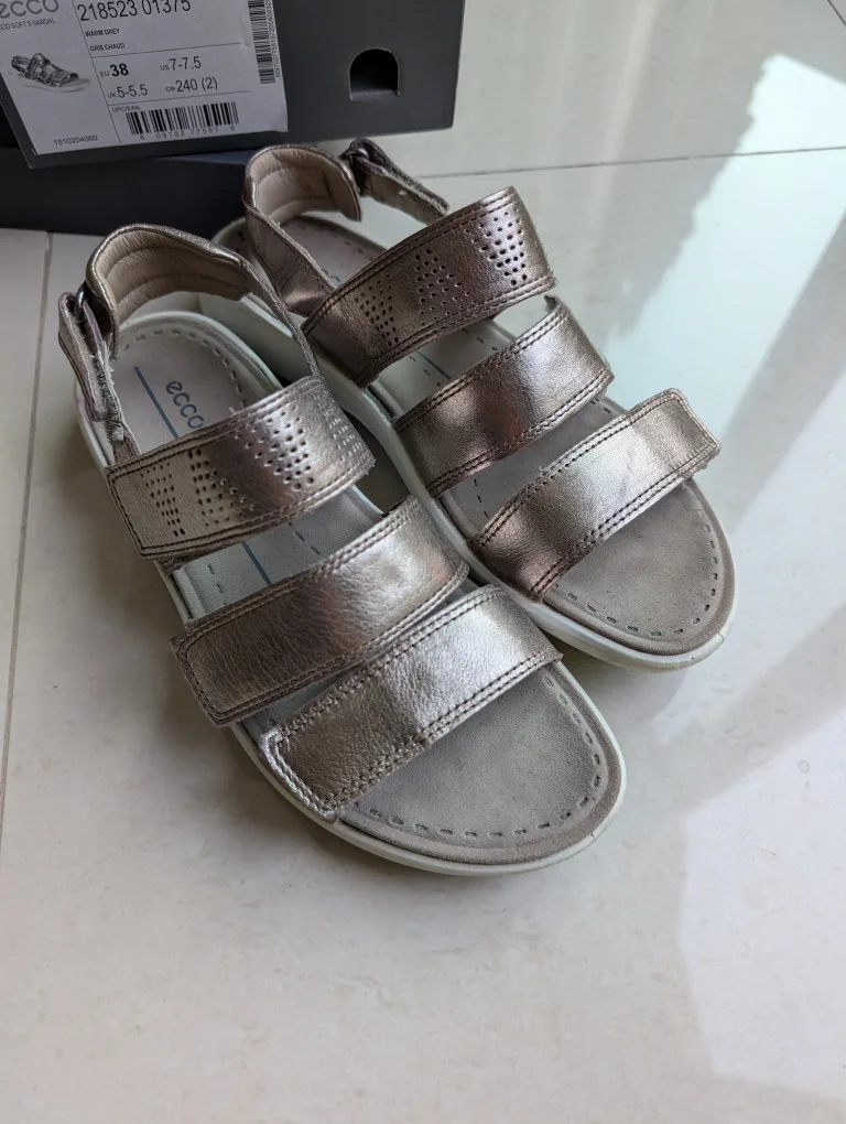 ECCO Soft Sandals - Warm Grey image indicator(5)