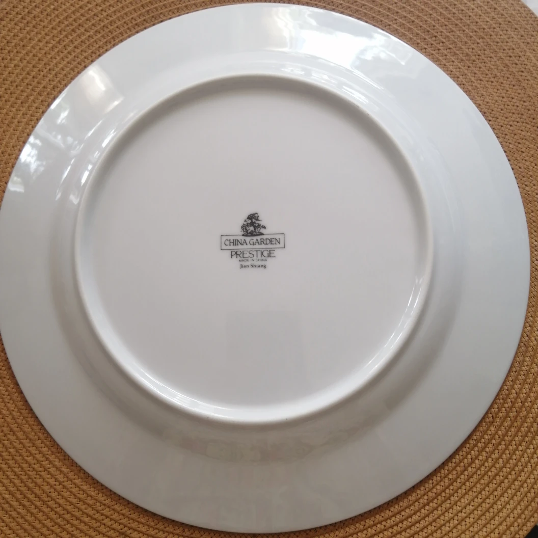 China Garden Prestige Porcelain Floral Dinner Plate - photo 2