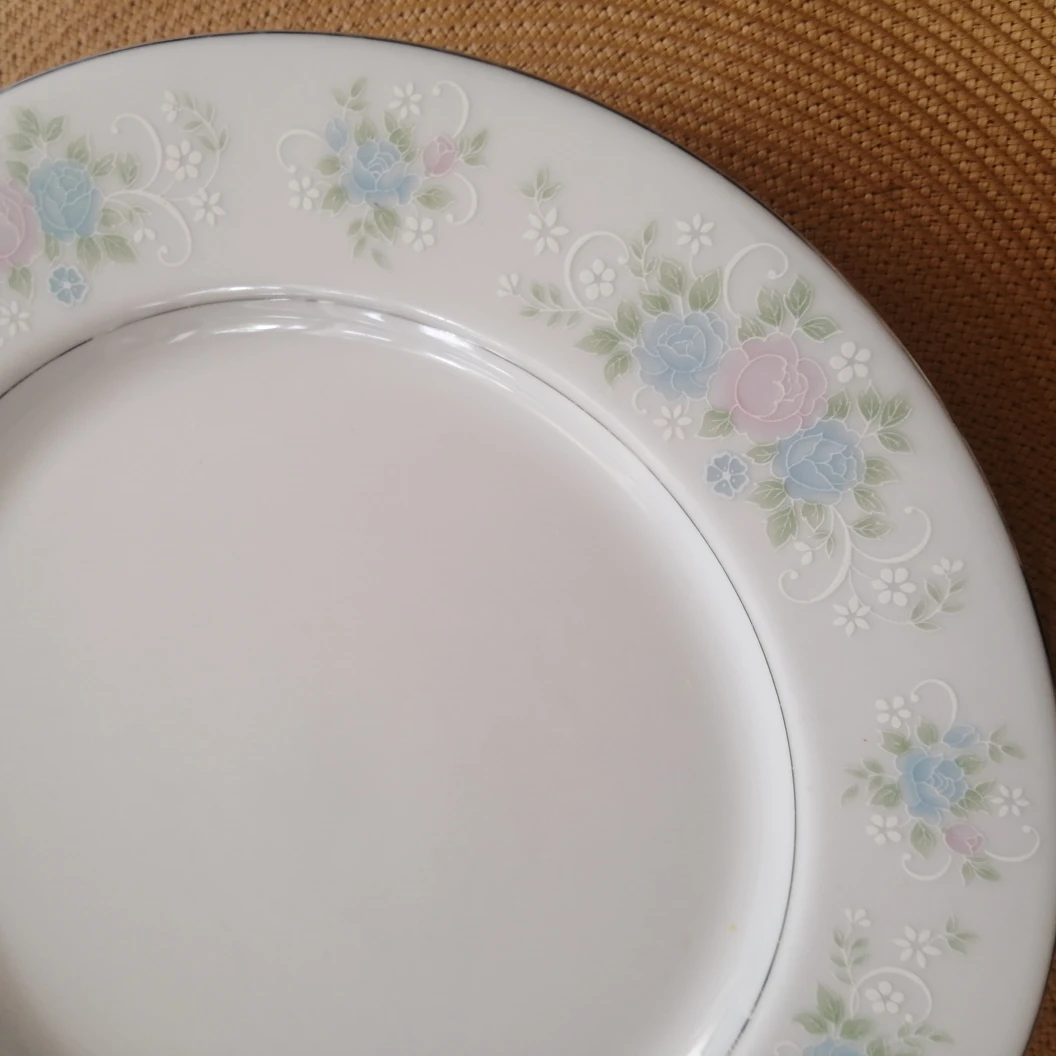China Garden Prestige Porcelain Floral Dinner Plate - photo 4