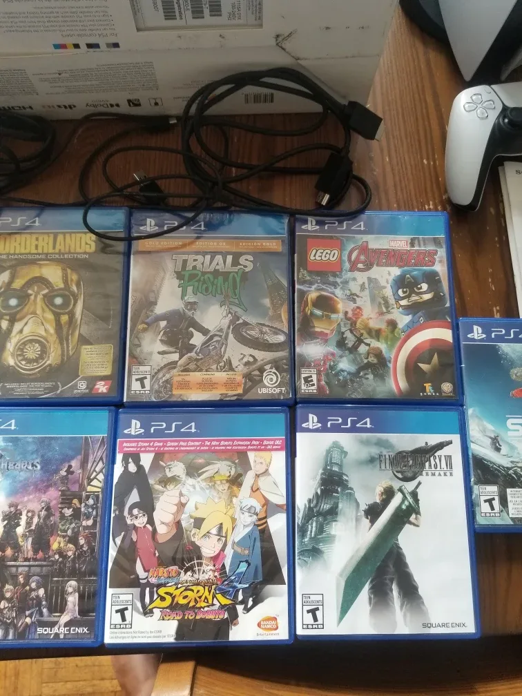 Disc PS5 Console Bundle + Games and Accessories image indicator(7)