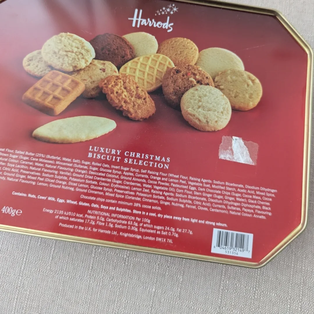 Harrods Christmas biscuit / cookie tin image indicator(3)
