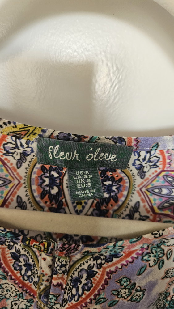 fleur élève Sleeveless Blouse - Size Small - photo 2
