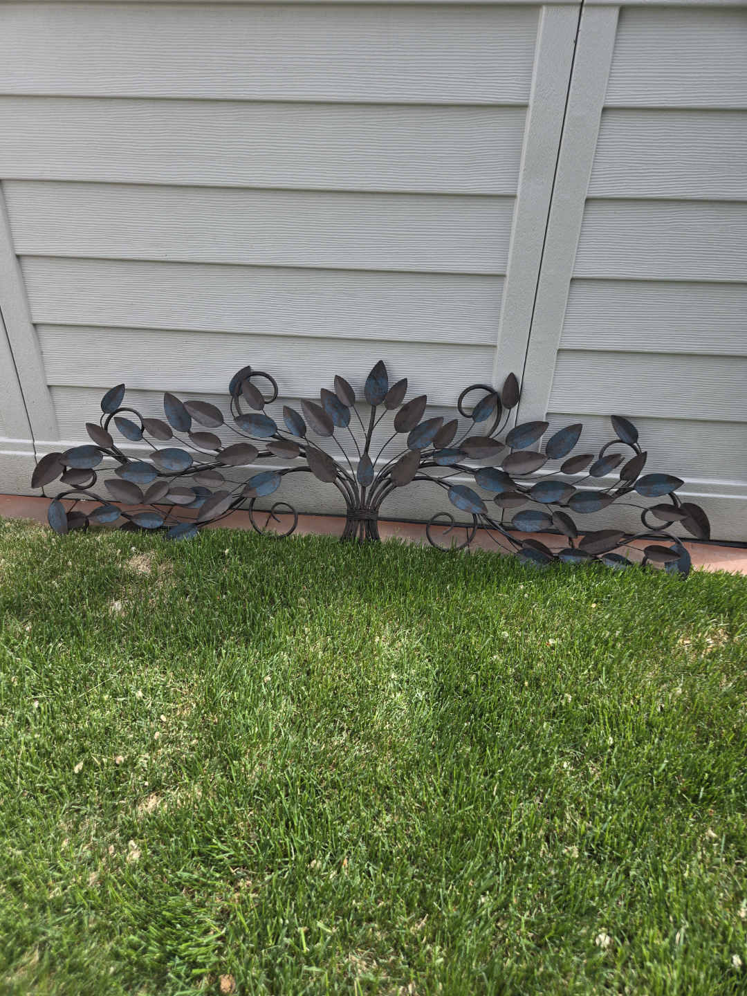 Metal Tree Branch Wall Decor