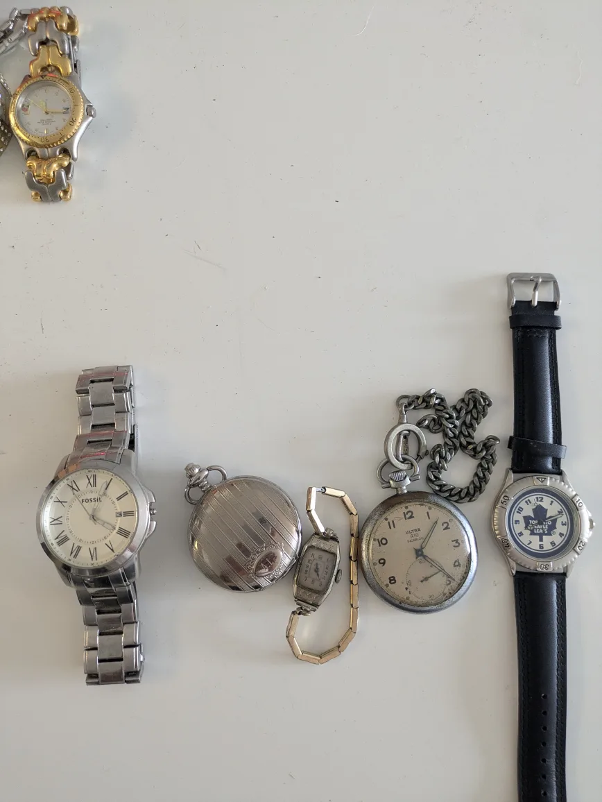 Mixed Lot of Watches - Various Styles image indicator(4)