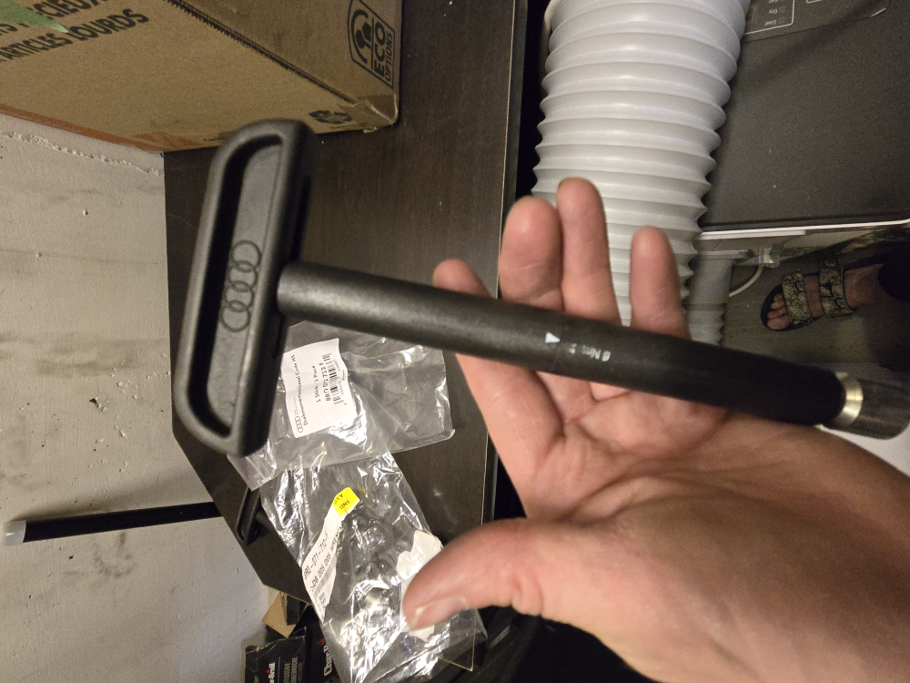 Audi Torque Wrench Tool - photo 3
