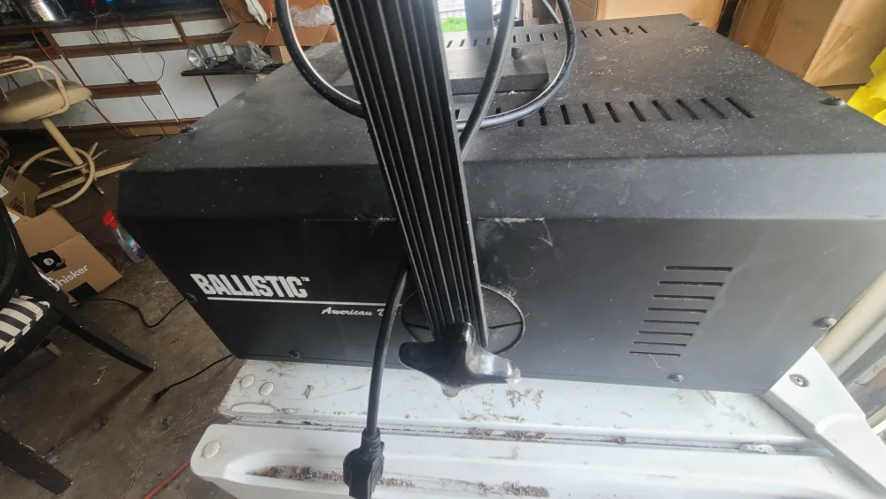 Ballistic American DJ/KAREOKE Light image indicator(6)