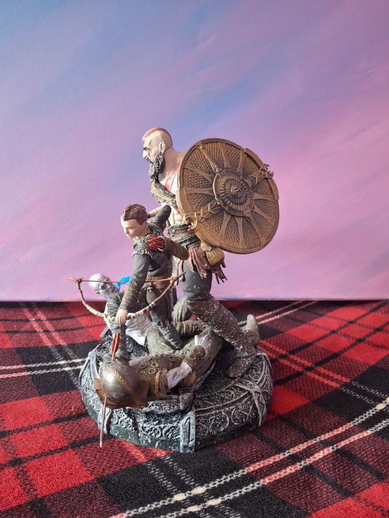 God of War Kratos & Atreus Figurine image indicator(4)