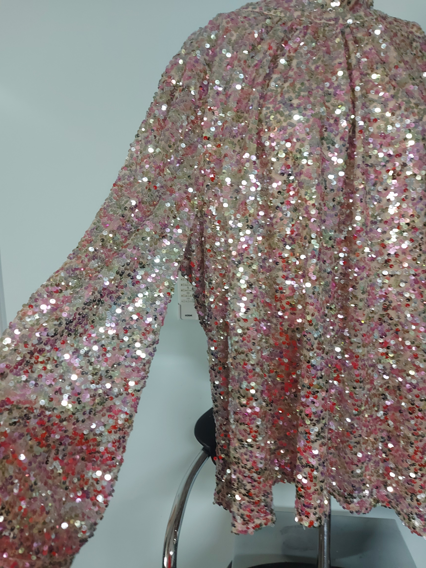 Chi Chi London Sequin Blouse - photo 3