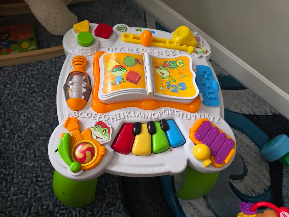 LeapFrog Learning Table image indicator(2)