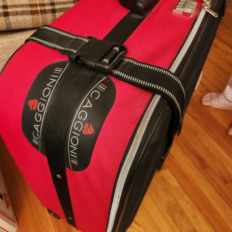 Caggioni Red and Black Suitcase image indicator(3)