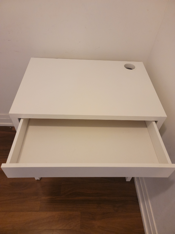 Ikea - White desk with drawer - photo 3