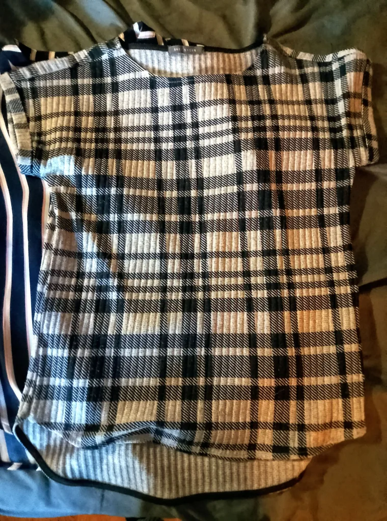 #freecycle RD Style Plaid Top Size P/S thumbnail