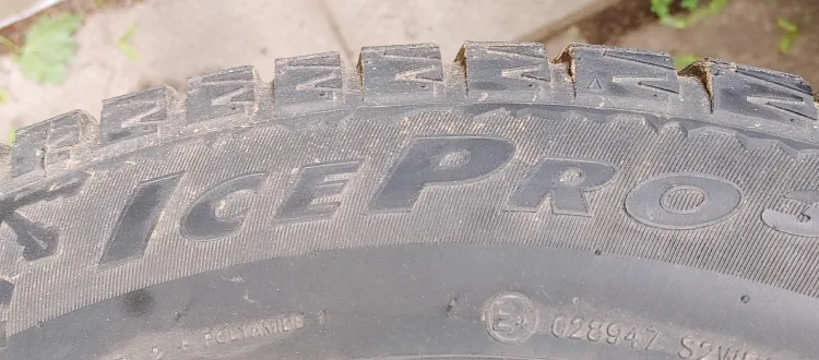 Set of 4 winter tires 205/65R16 image indicator(8)