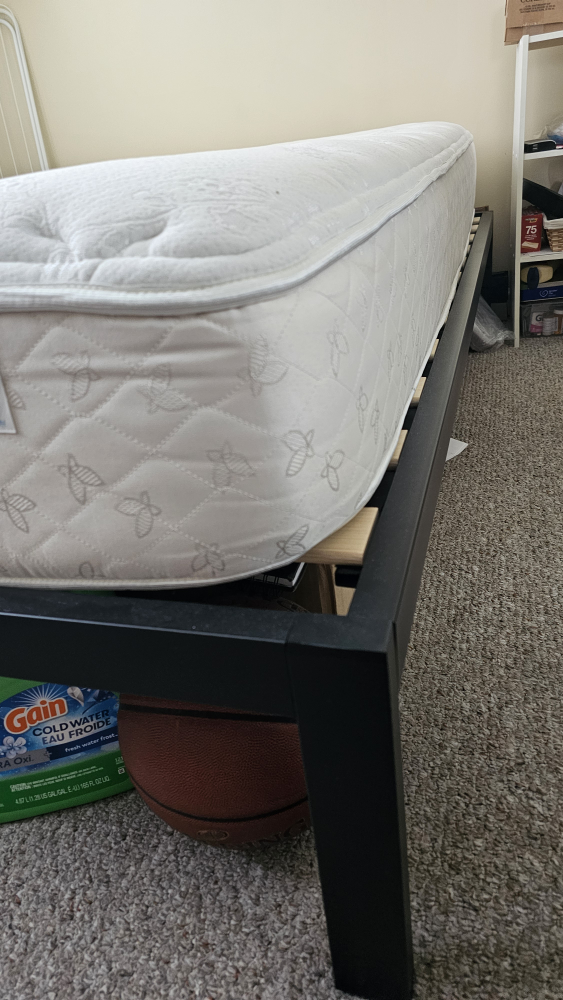Queen Size Bed Frame and Mattress - photo 4