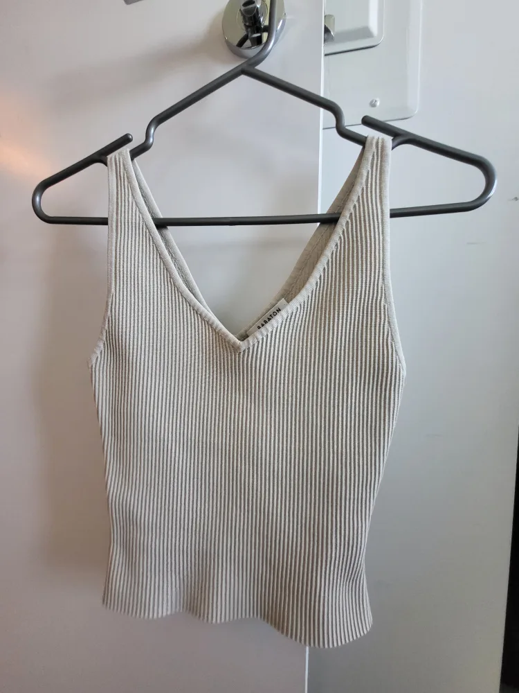 Aritzia Babaton Sculpt Knit Tank 2XS thumbnail
