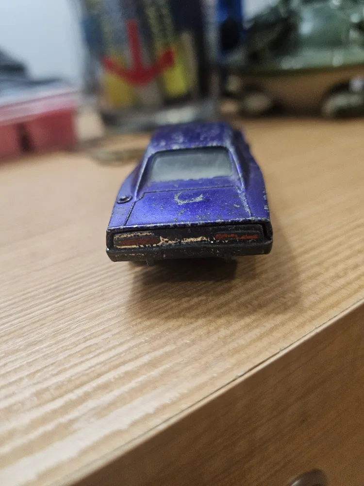 REDLINE "CUSTOM"CHARGER image indicator(3)