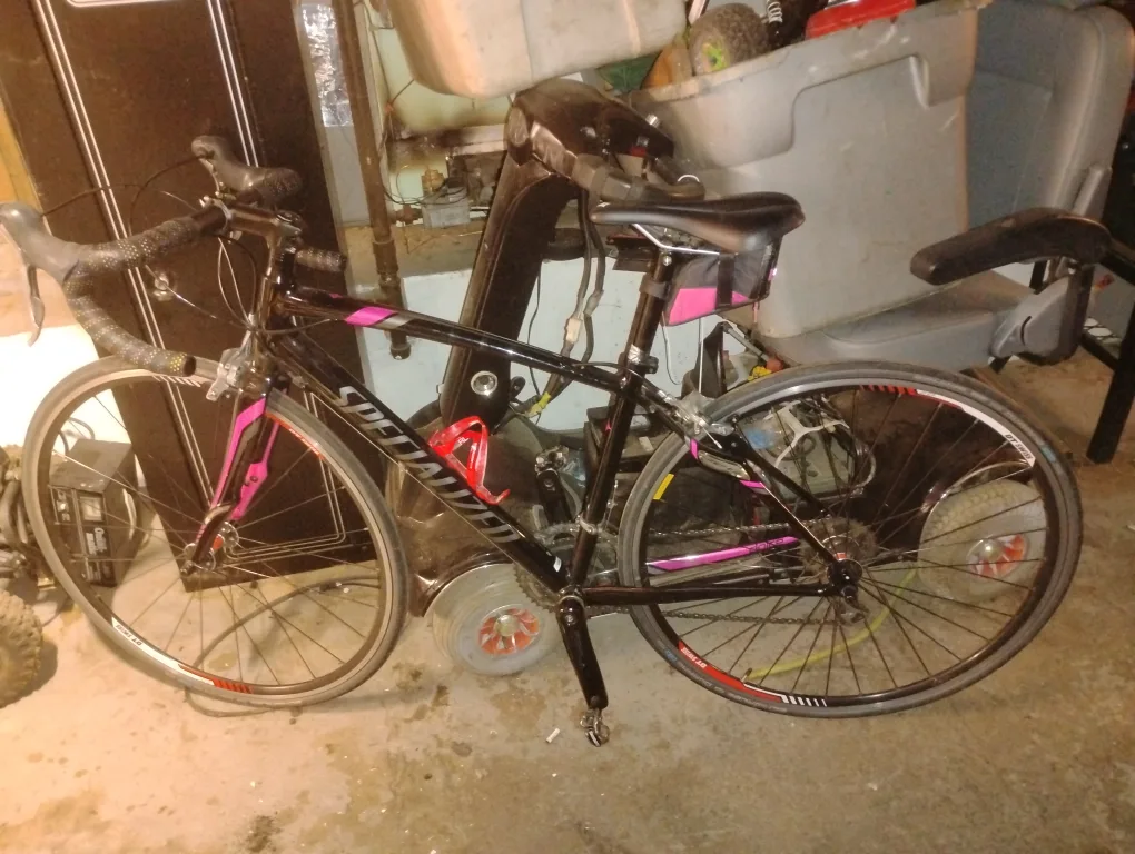 2016 Specialized Dolce Women's Road Bike image indicator(6)