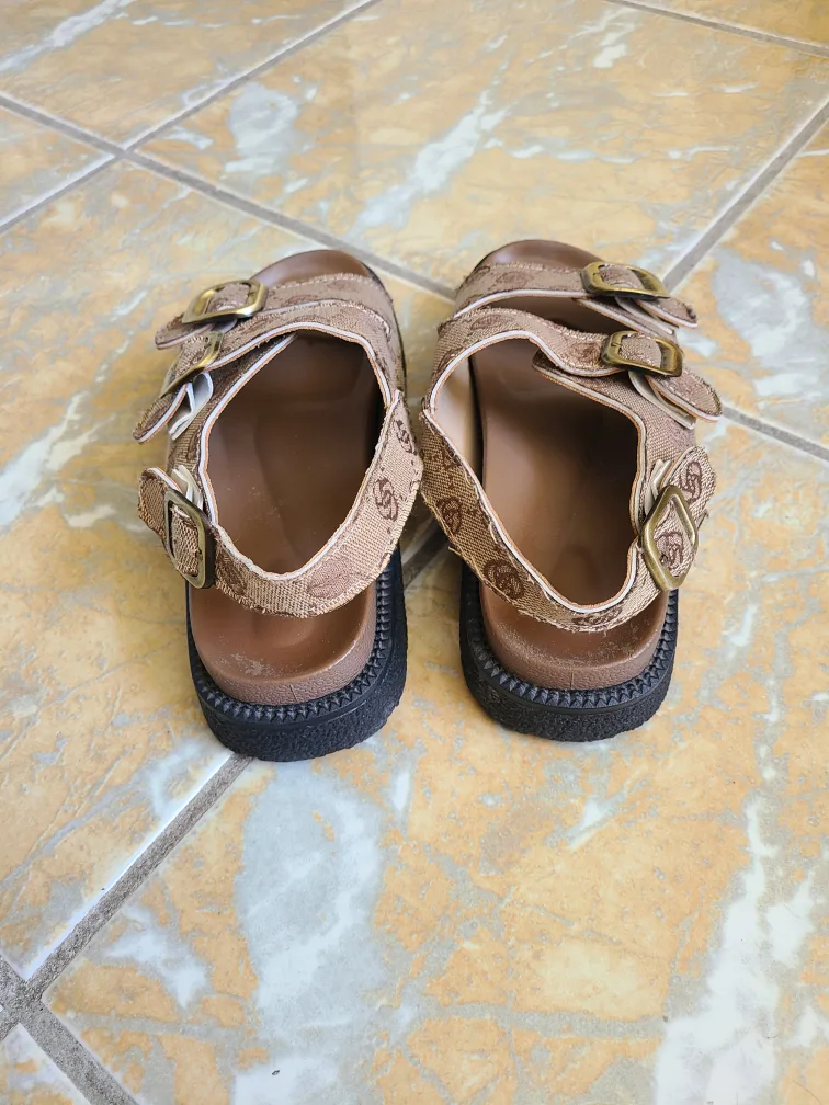 #freecycle Brown Buckle Sandals image indicator(4)