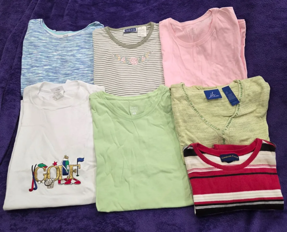 Assorted T-shirts Bundle thumbnail