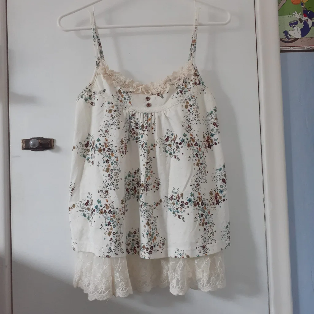 Renee Floral Lace Tank Top thumbnail
