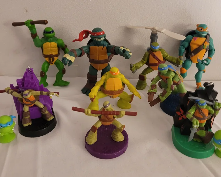 Teenage Mutant Ninja Turtles Action Figures thumbnail