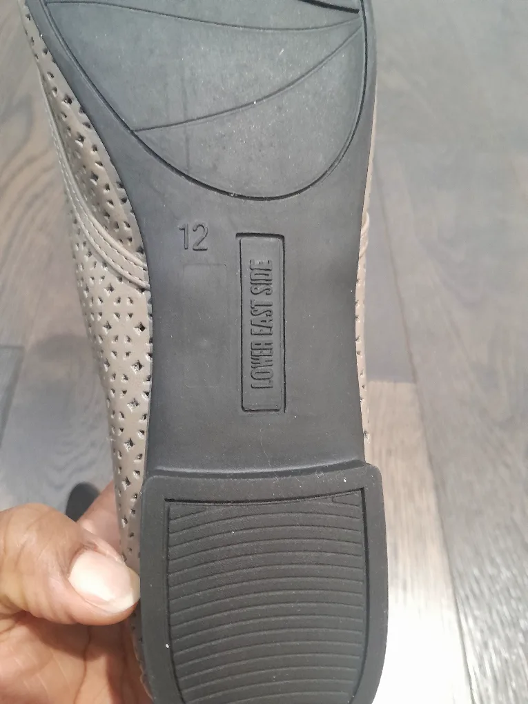 Lower East Side Lace-Up Perforated Dress Shoes image indicator(3)