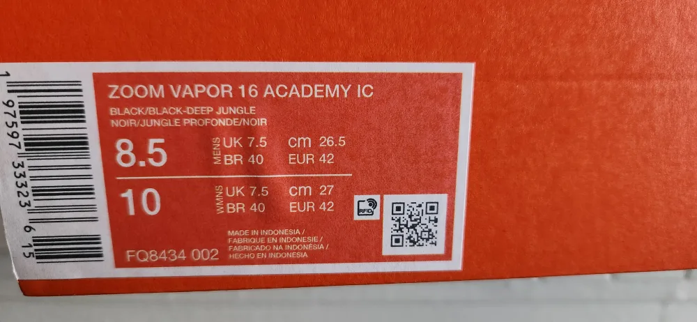 ***NEW*** indoor  Soccer Shoes - Black image indicator(3)