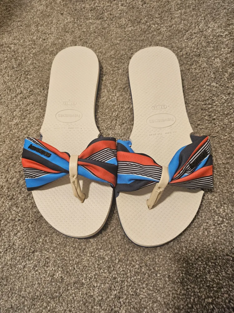 Havaianas Flip Flops - Size 7 thumbnail