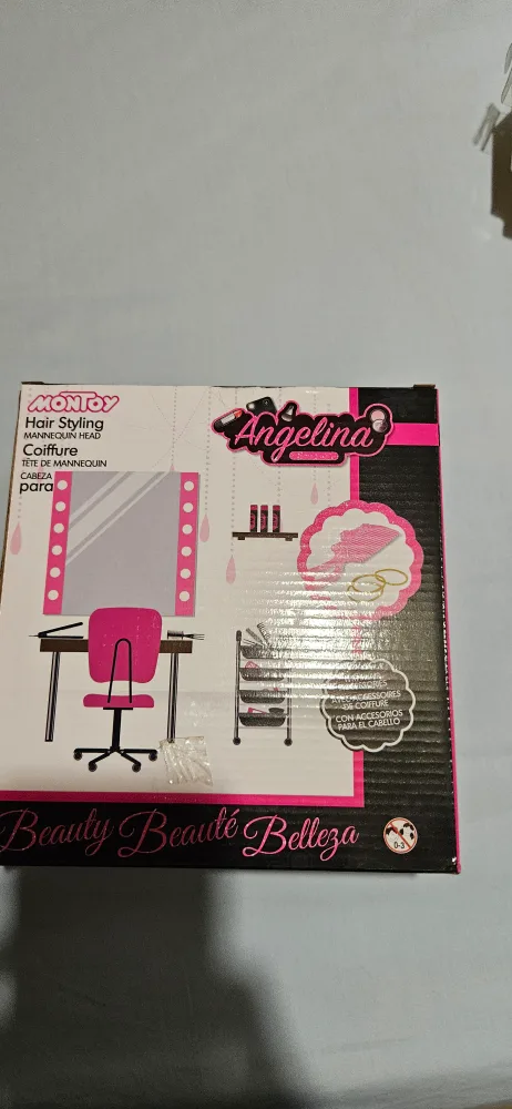 Angelina Hair Styling Mannequin Head - New in Box! image indicator(4)