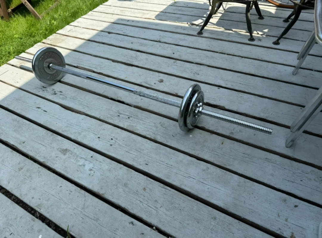 York Barbell and Weight Plates thumbnail