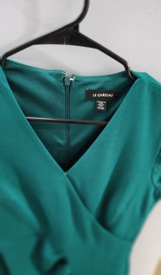 Le Chateau Green Dress - Size TP/XS thumbnail