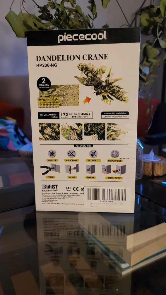 Metal Crane Model Kit image indicator(2)