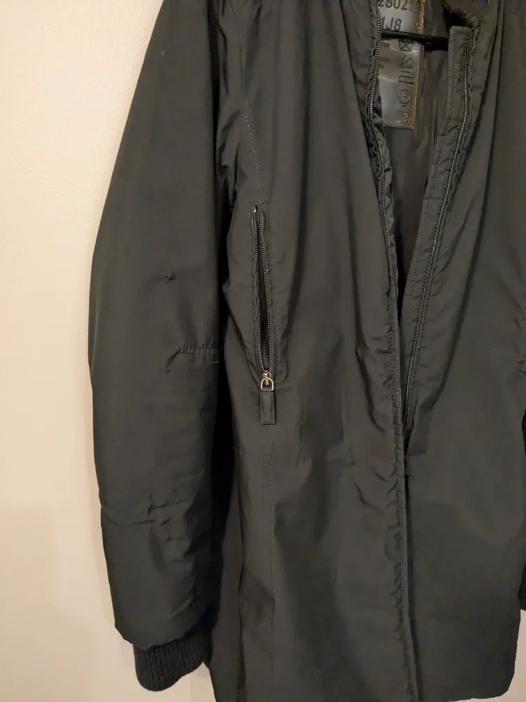 PRADA Vintage Waterproof Gore-Tex Jacket image indicator(4)