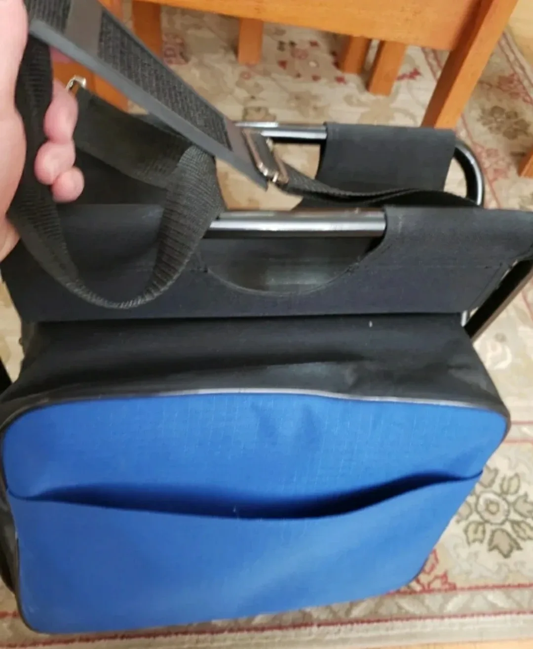 Camping  foldable Chair with Cooler image indicator(10)