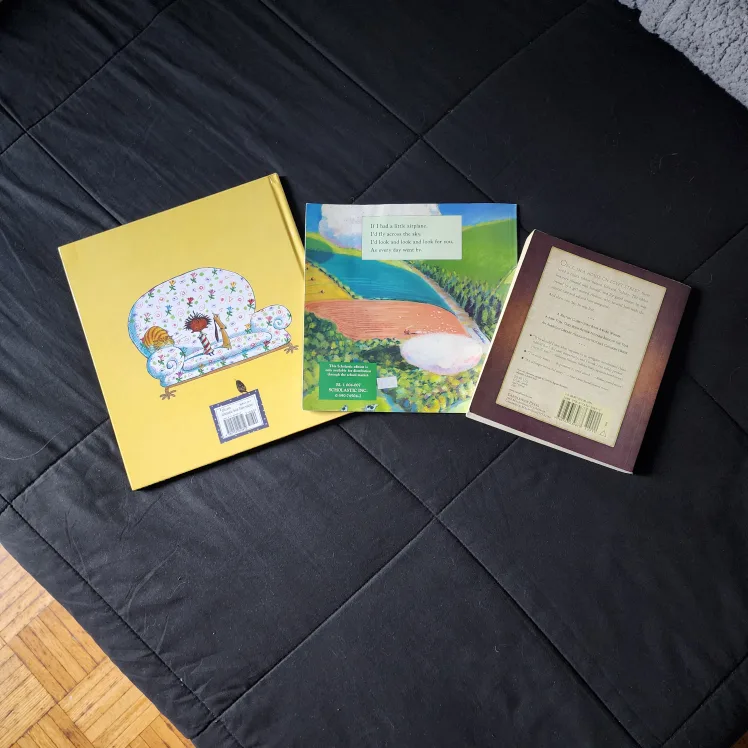 Children's Books Bundle image indicator(2)